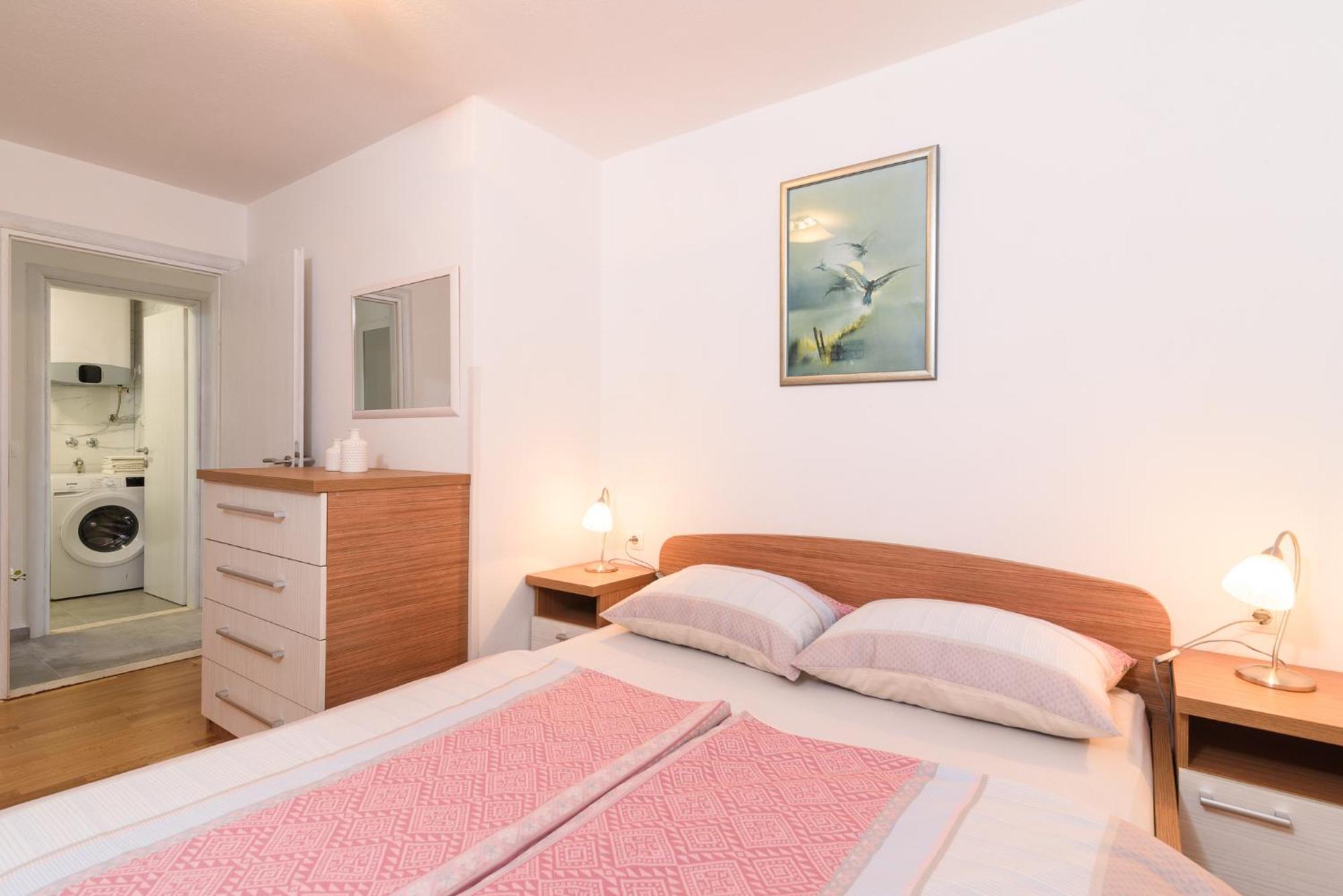 Apartman Karic Трогир Экстерьер фото